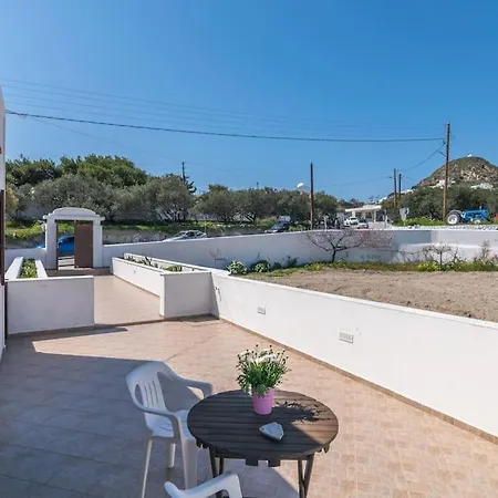 펜션 House Triovasálos